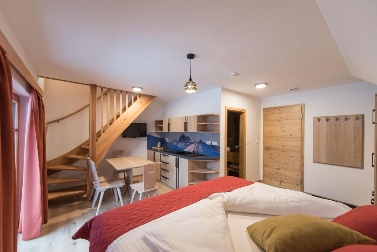 Guesthouse Lajnar Zgornja Sorica 外观 照片