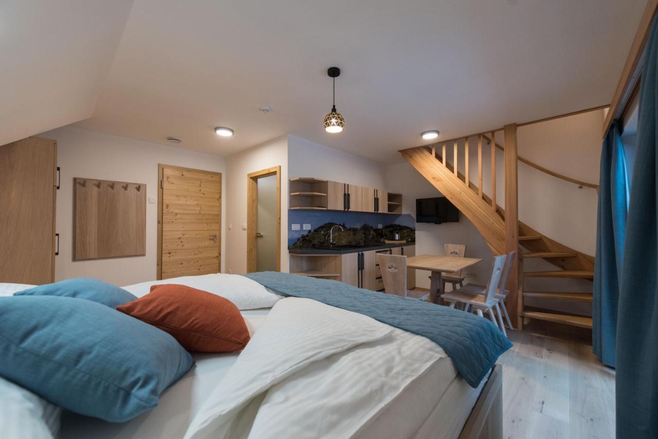 Guesthouse Lajnar Zgornja Sorica 外观 照片